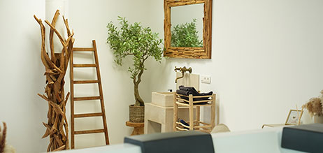 Suite Riposo Apulia – entrée et couloir de la suite, spa Tubize