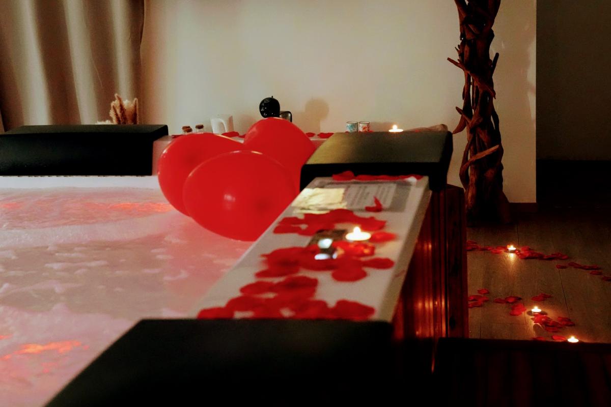 Suite Romantic exécutive avec Jacuzzi privé + Accès au SPA privatif - image 28