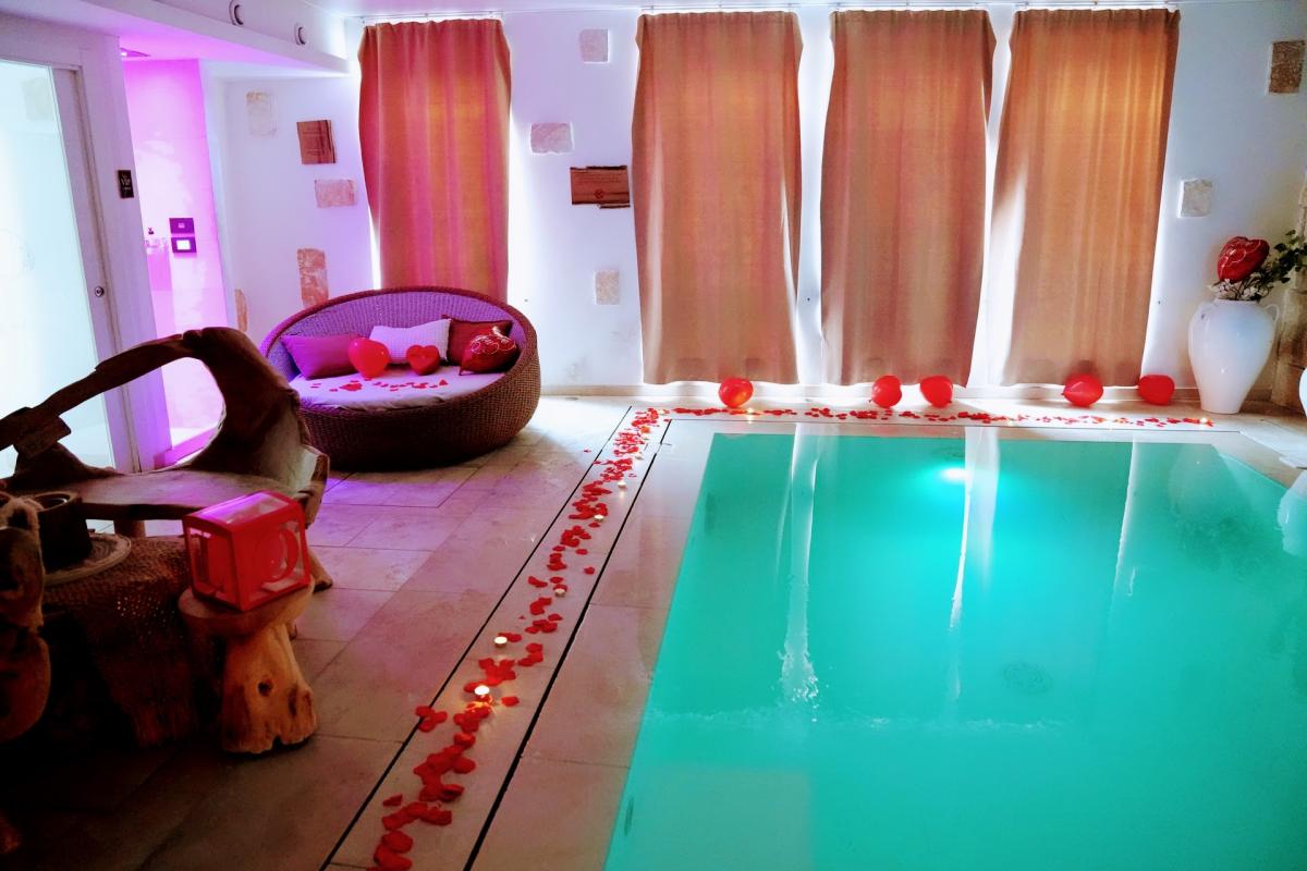 Suite Romantic exécutive avec Jacuzzi privé + Accès au SPA privatif - image 36